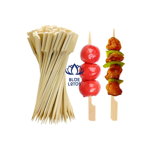 Brochettes en bambou naturel tendance, bâtonnets jetables durables pour kebab, barbecue et présentation alimentaire - Product Image 1