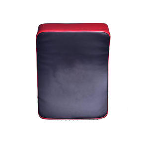 Crosse de frappe professionnelle en cuir PU durable, écologique, légère et personnalisable pour la boxe, le Muay Thai, le Taekwondo, le Karaté et le Judo - Product Image 2