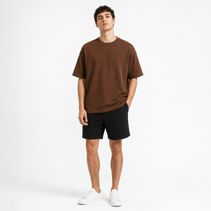เสื้อยืดคอตตอนทรงเข้ารูปสำหรับผู้ชาย พร้อมดีเทลตะเข็บข้าง  รับสกรีนโลโก้ตามสั่ง สำหรับขายส่งเสื้อผ้าลำลองแนวสตรีท - Product Image 3