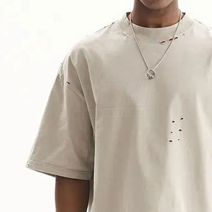 เสื้อยืดผู้ชายสไตล์ดิสเทรส 100% ผ้าฝ้าย พรีเมียม ลำลอง สตรีทแวร์ รับผลิตแบบ OEM แบรนด์ส่วนตัว ระบายอากาศได้ดี เป็นมิตรกับสิ่งแวดล้อม - Product Image 5