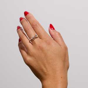 Anillo apilable de 5 diamantes cultivados en laboratorio, oro macizo de 10K/14K, moderno, redondo, para boda, regalo de aniversario para mujer, venta al por mayor - Product Image 2