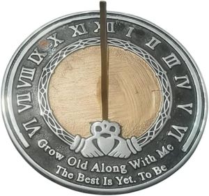 Horloge solaire ronde en laiton peinte de 10 pouces pour jardin, décoration extérieure pour la maison et le jardin - Product Image 5