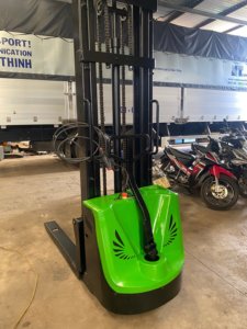 Tiêu chuẩn tốt nhất với E-Series bán tự động tay Xe tải Pallet tải hàng hóa động cơ bảo hành 1 năm cơ khí Sản xuất tại Việt Nam - Product Image 4