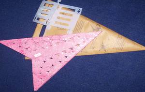 Adorno Navideño Colgante Personalizado al por Mayor, Lámpara de Papel en Forma de Estrella Hecha a Mano con Técnicas de Bordado e Impresión - Product Image 2