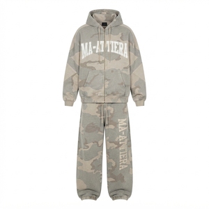 Ensemble de survêtement pour homme gris clair beige camouflage avec sweat à capuche zippé, coupe ample, jambe large, style streetwear, design à empiècements, personnalisable OEM ODM - Product Image 3