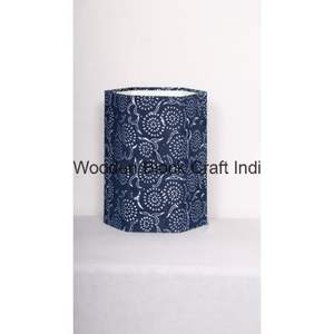 Poubelle décorative ouverte faite à la main en carton PP imprimé au bloc, avec enveloppe en tissu 100 % coton. - Product Image 1