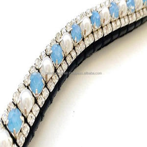 Bande de sourcil de cheval en cuir de qualité supérieure avec cristaux clairs et perles bleu ciel, bande de sourcil de conception personnalisée pour mariée - Product Image 6