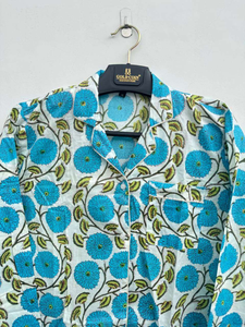 Ensemble de pyjama élégant pour femmes, col en V, imprimé floral, en coton pur doux et respirant, pour demoiselles d'honneur, pour la piscine, pour les vacances, pour se détendre - Product Image 5