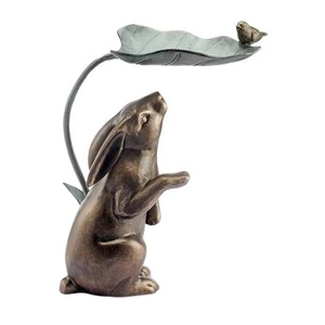 Artesanía de Metal Estatua de conejo de bronce Conejitos sentados hechos a mano Escultura de conejo antiguo Estatua decorativa de jardín Precio al por mayor - Product Image 1