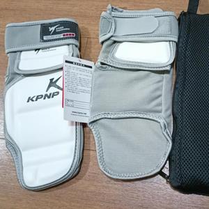 ถุงเท้าเทควันโด K2 อิเล็กทรอนิกส์แบบสั่งทำพิเศษ เอวสูง เป็นมิตรกับสิ่งแวดล้อม ทนทาน ใช้ได้ทั้งชายและหญิง อุปกรณ์ฝึกซ้อม ได้รับการรับรองจาก WT - Product Image 4