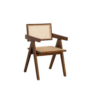 เก้าอี้รับประทานอาหารดีไซน์ทันสมัย ทำจากไม้สักแท้ หุ้มหวายเทียม รุ่น Tiara สำหรับใช้ภายในและภายนอกอาคาร  ตกแต่งด้วยวัสดุธรรมชาติ เหมาะสำหรับบ้านพักตากอากาศ - Product Image 1