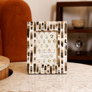 Premium Handmade Resin Photo <b>Frame</b> 4x6 | Luxury Tabletop <b>Picture</b> <b>Frame</b> | Home Decor & Gift Item - Product Image 4