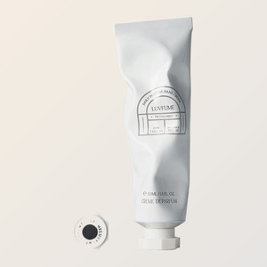 Coffret cadeau crème pour les mains LUVFUME Protagonist pour homme, conditionnement sans air, produits de soin pour peaux sensibles - Product Image 6