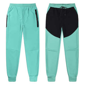 Survêtement Homme Personnalisé Style Vintage à Capuche et Fermeture Éclair, Respirant et Léger, 100% Polyester, Logo Imprimé Numérique Intégral - Product Image 4