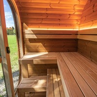 Outdoor Traditionelle Sauna aus Massivholz mit Saunasteinen, Anpassbare Trockensauna-Kabine für den Garten in Verschiedenen Stilen, Großformatig