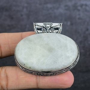 Pendentif en pierre de lune arc-en-ciel naturelle, forme ovale, pierres précieuses blanches, plaqué argent 925, style vintage, bijou unisexe pour femme - Product Image 1