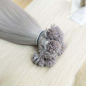 ผมต่อเคราตินแบบตรงสำหรับต่อผมมนุษย์ผมแท้จากรัสเซียสีเทาเงิน - Product Image 1