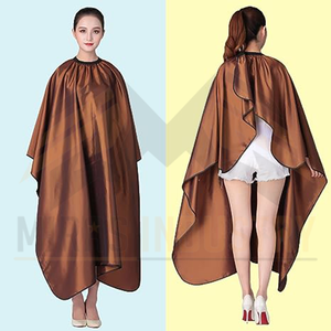 Cape de coiffure unisexe en polyester noir et blanc, résistante à l'eau, uniforme de travail - Product Image 4