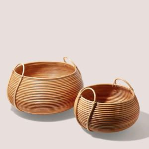 Round rattan <b>Woven</b> <b>Basket</b> With Handles Decorative Storage <b>Basket</b> For Home Organization, Durable Storage <b>Basket</b> - Product Image 1