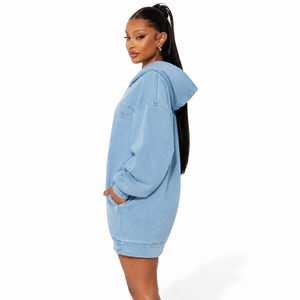 Robe à capuche oversize imprimée pour femme, hiver, avec poches logo sur le devant, manches longues, couleur unie, décontractée, 100% coton, fermeture éclair - Product Image 3