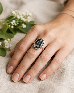 Anillo de compromiso de hiperstena negra natural, plata de ley 925 maciza, hecho a mano, con cabujón, anillo llamativo unisex. - Product Image 4