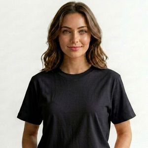 T-shirt en coton ample pour femme, de haute qualité, écologique, uni, idéal pour l'impression - Product Image 1