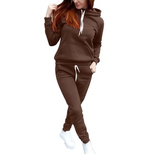 Ensemble de survêtement décontracté pour femme, couleur marron foncé, à capuche, manches longues, avec poches latérales, idéal pour l'automne - Product Image 5