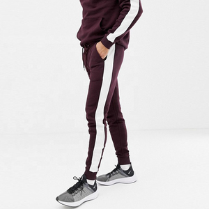 Sweat-shirt à capuche bordeaux pour homme, manches longues, couleur unie, survêtement décontracté avec poches latérales, fermeture à cordon, coupe classique - Product Image 5