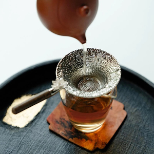 Ensemble de cuillères passoires à thé en laiton de haute qualité, infuseurs à café ronds, ustensiles de service pour l'exportation au prix le plus bas - Product Image 5