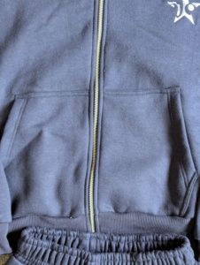 Ensemble jogging en molleton bleu marine pour homme, sweat-shirt à fermeture éclair et pantalon de survêtement brodé, ensemble de sport pour l'automne - Product Image 2