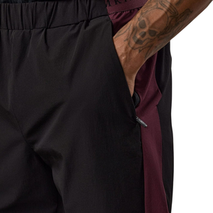 Ensemble de survêtement tissé imprimé color block bordeaux et noir pour homme – Veste à cordon et pantalon décontractés pour l'entraînement en extérieur en hiver - Product Image 5