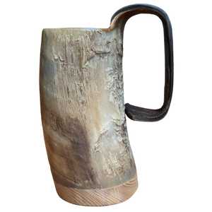 Mug en corne de buffle fait main, forme naturelle, sculpté, style rustique, objet de collection, mug à bière ou à vin, design viking artisanal. - Product Image 4