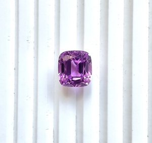 14.89ธรรมชาติ carats kunzite เบาะตัดหินสำหรับทำเครื่องประดับที่ดีทำอัญมณี - Product Image 1