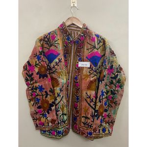 Dernière collection : Veste Kantha en coton imprimé brodé à la main, style Suzani indien, pour femme, manteau royal, écologique, pour l'extérieur - Product Image 3