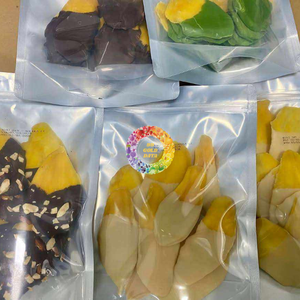 ขายตรงจากโรงงาน ราคาแข่งขัน ผลไม้อบแห้งรสหวานธรรมชาติ ผสมมะม่วงมัทฉะ/สตรอว์เบอร์รีช็อกโกแลต - CARYLN - Product Image 4