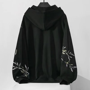 เสื้อฮู้ดปักลายใบไผ่สไตล์จีนผ้าฝ้าย 100% แบบสั่งทำพิเศษสำหรับผู้ชาย เสื้อฮู้ดสวมหัวเรียบง่ายสำหรับฤดูใบไม้ผลิ - Product Image 4