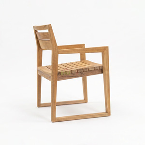 Chaise de salle à manger moderne en teck Etna avec accoudoirs, design minimaliste, stable et durable pour appartement et mobilier de maison - Product Image 6