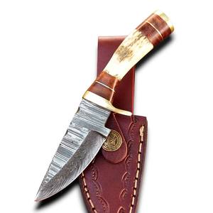 มีดสกินเนอร์ EDC งานแฮนด์เมดระดับพรีเมียม เหล็กดามัสกัส ด้ามเขาสัตว์ ทองเหลือง สำหรับล่าสัตว์ ตั้งแคมป์ ใช้ในยุทธวิธีกลางแจ้ง  ขั้นต่ำในการสั่งซื้อน้อย ขายส่ง รับผลิตแบบ OEM - Product Image 1