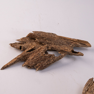 Matière première d'agarwood non mélangée - Product Image 3