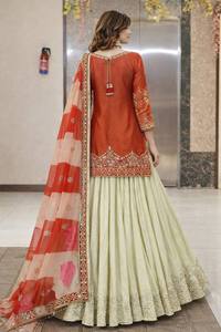 Conjunto de Kurti y Lehenga de Seda Bordada de Diseñador, Dupatta de Organza, Traje Tradicional Indio Pakistaní para Bodas y Fiestas - Product Image 3