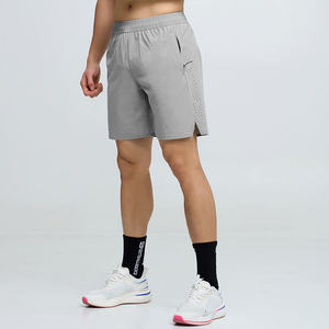Pantalones cortos ligeros para gimnasio para hombre, pantalones cortos de entrenamiento para hombre, pantalones cortos deportivos para hombre, pantalones cortos de secado rápido para gimnasio para hombre, pantalones cortos transpirables para hombre - Product Image 4