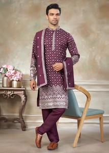 Kurta pour homme, confortable et très vendue, idéale pour les festivals, en coton léger mélangé, tenue traditionnelle pour les fêtes, disponible à bas prix. - Product Image 3