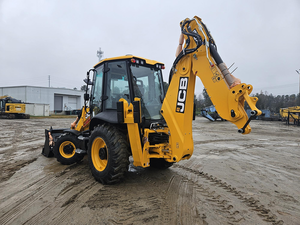 Cargadora Compacta 3CX-14 Plus 2022 con Retroexcavadora, Cabina Cerrada, Alto Rendimiento, Capacidad de Carga Nominal de 200 Toneladas, Máquina de Construcción - Product Image 4