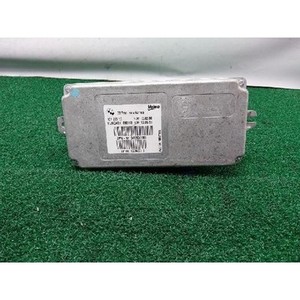 ECU และโมดูลคอมพิวเตอร์มือสองสำหรับรถยนต์ซีรีส์ 5 รุ่น 04928242003 - Product Image 1