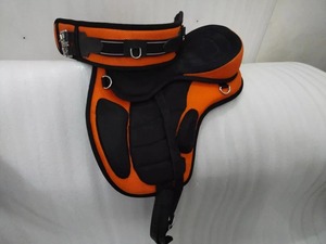 Selle synthétique sans arceau Freemax de qualité supérieure + sangle de 15 pouces disponible à l'exportation, qualité et prix imbattables - Product Image 2