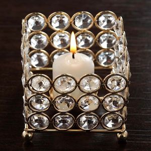 Portavelas decorativo de metal con patrón calado para centro de mesa de boda y decoración del hogar para festividades. - Product Image 3