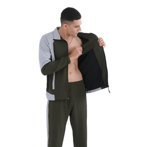 Survêtement vert olive pour homme, veste de sport à fermeture éclair intégrale avec pantalon à rayures blanches, polyester et coton respirants, style décontracté, style automne - Product Image 3
