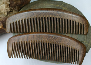 หวีไม้จันทน์สำหรับผมธรรมชาติ หวีซี่กว้าง ทำจากไม้ธรรมชาติ - Product Image 4