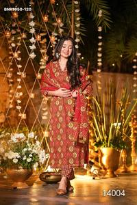 Proveedor de la colección de Kurti-Plazzo/Pant-Dupatta de muselina de alta calidad con estampado digital, de manga larga y corte recto, de Surat. - Product Image 3