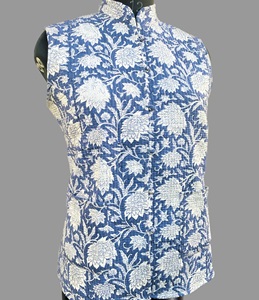 Chaleco de Mujer con Estampado Floral Azul, Cuello Mandarín, Cierre de Botones, Estilo Indio, Largo Regular, de Algodón - Product Image 4